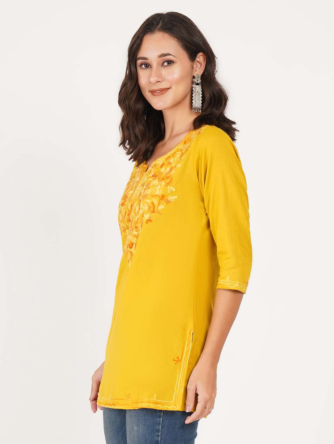 women solid with work notch neck straight kurti - 22387100 -  Standard Image - 2