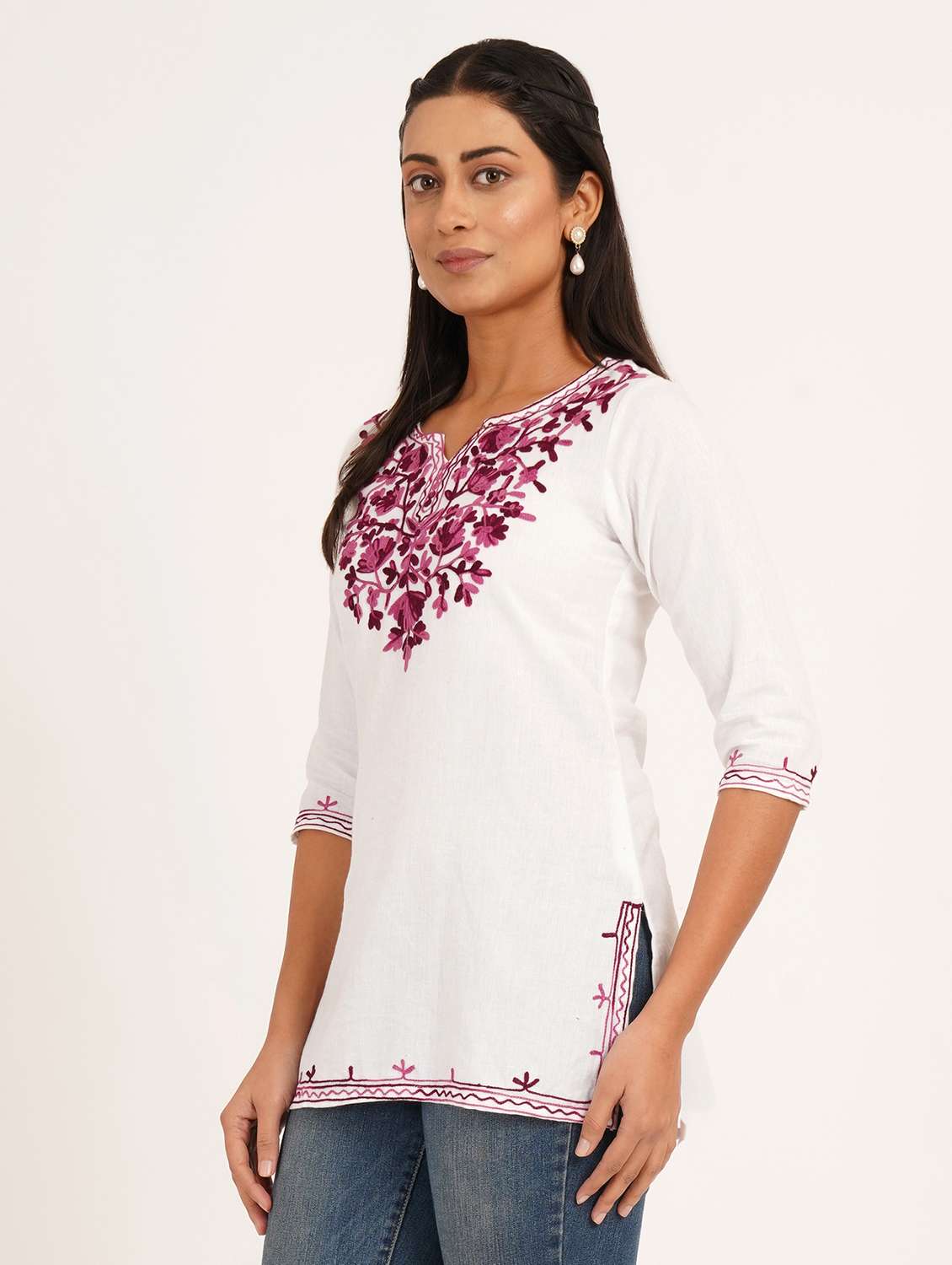 women solid with work notch neck straight kurti - 22387103 -  Standard Image - 2