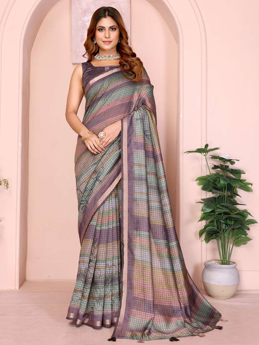 women printed casual wear saree with blouse
