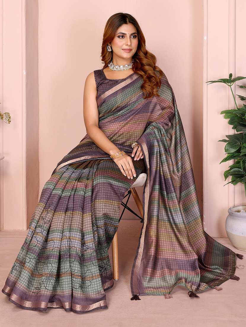 women printed casual wear saree with blouse - 22388887 -  Standard Image - 2
