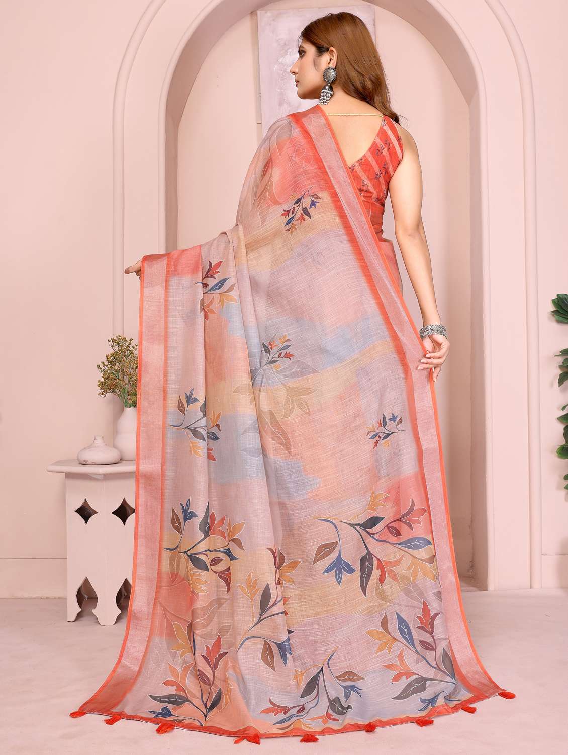 women printed casual wear saree with blouse - 22388931 -  Standard Image - 2