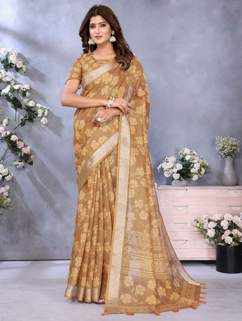 women printed casual wear saree with blouse