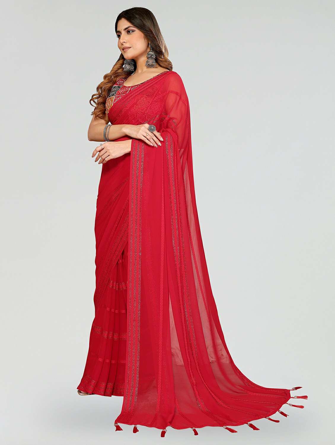 women self design plain saree with blouse - 22389530 -  Standard Image - 2