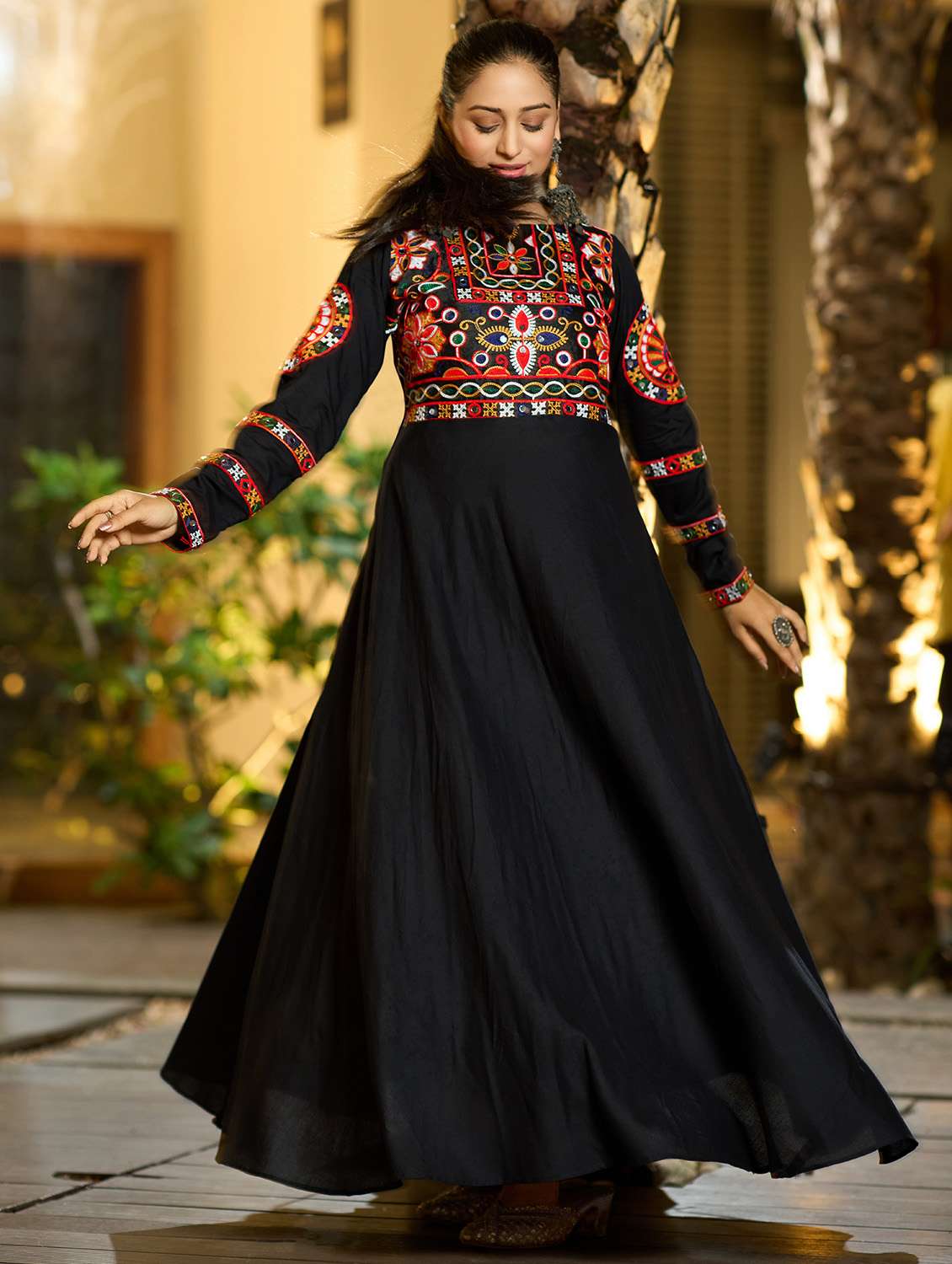 women solid with work long sleeve flared kurta - 22389742 -  Standard Image - 2