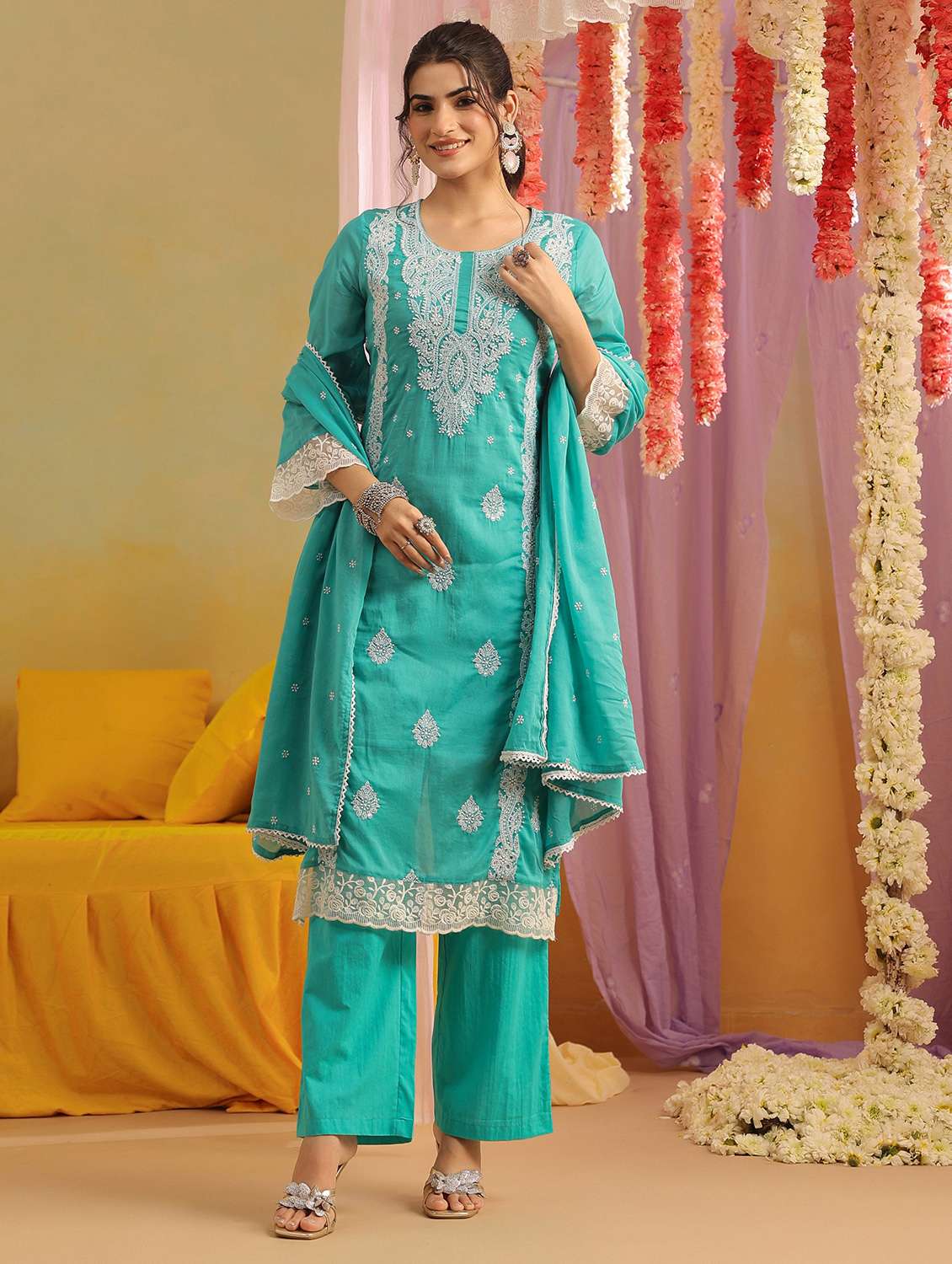 women solid with work round neck kurta pant with dupatta set - 22390204 -  Standard Image - 2