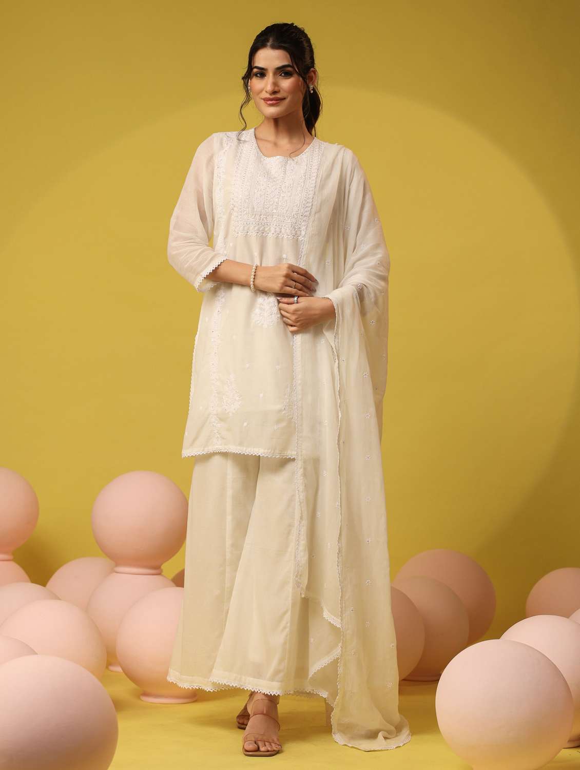 women solid with work round neck kurta palazzo with dupatta set