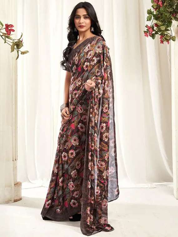 women printed casual wear saree with blouse - 22391476 -  Standard Image - 2