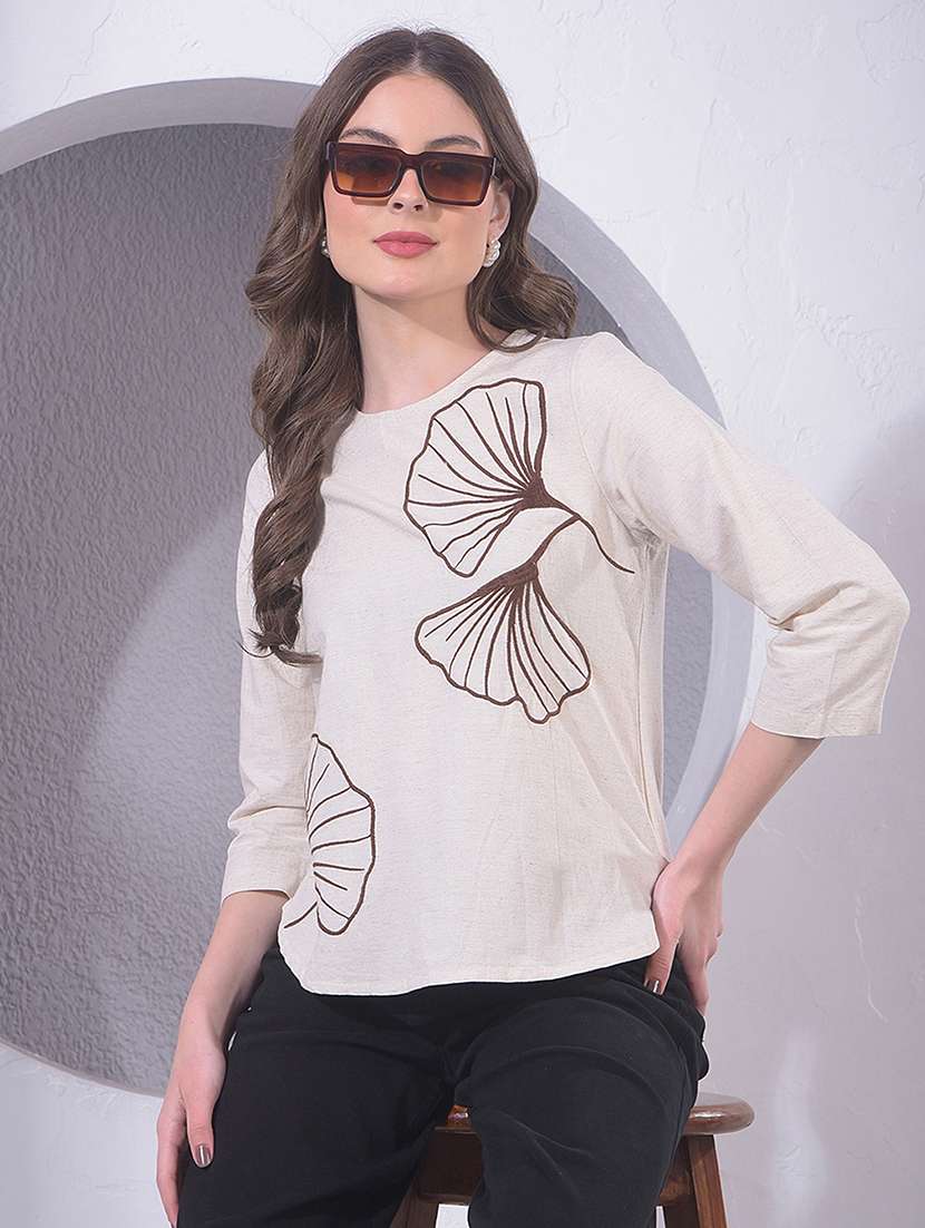 women three quarter sleeve regular top