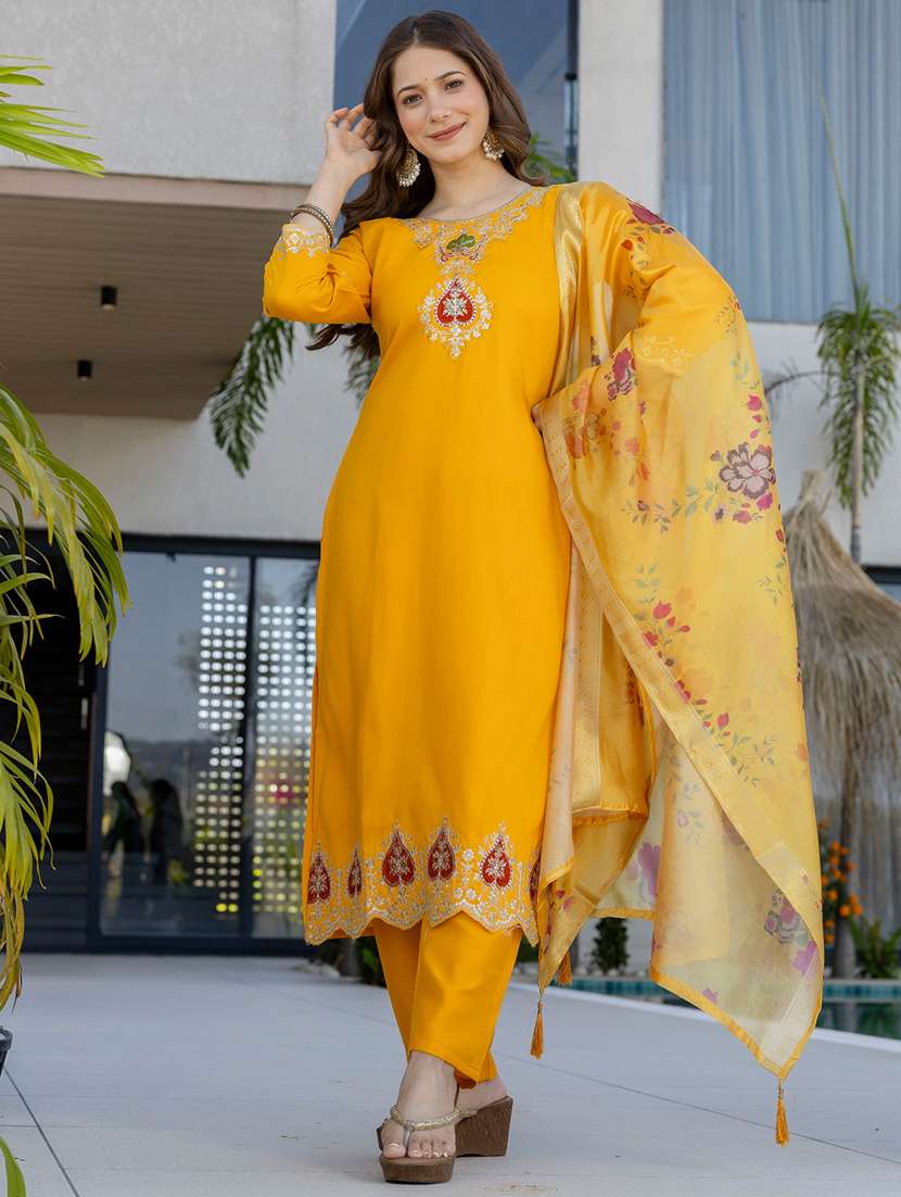 women solid with work three quarter sleeve kurta pant with dupatta set - 22391674 -  Standard Image - 2