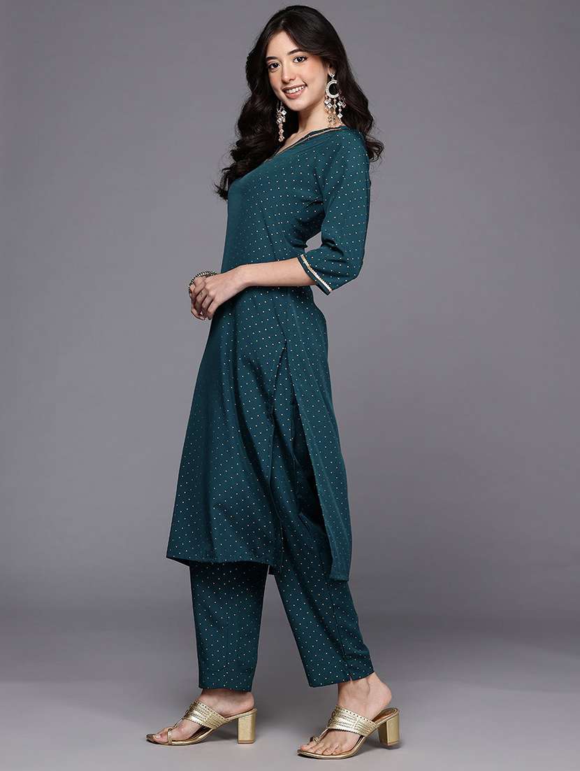 women printed three quarter sleeve kurta pant set - 22392781 -  Standard Image - 2