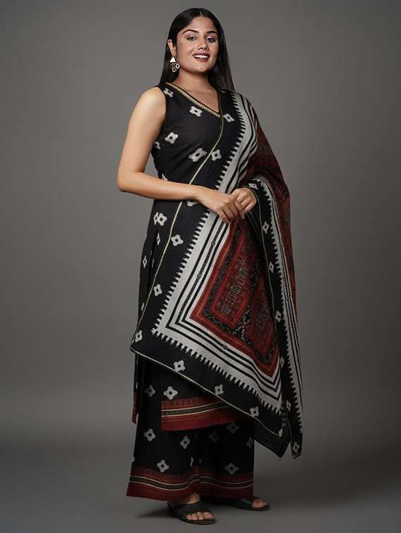 women printed sleeveless kurta palazzo with dupatta set - 22392822 -  Standard Image - 2