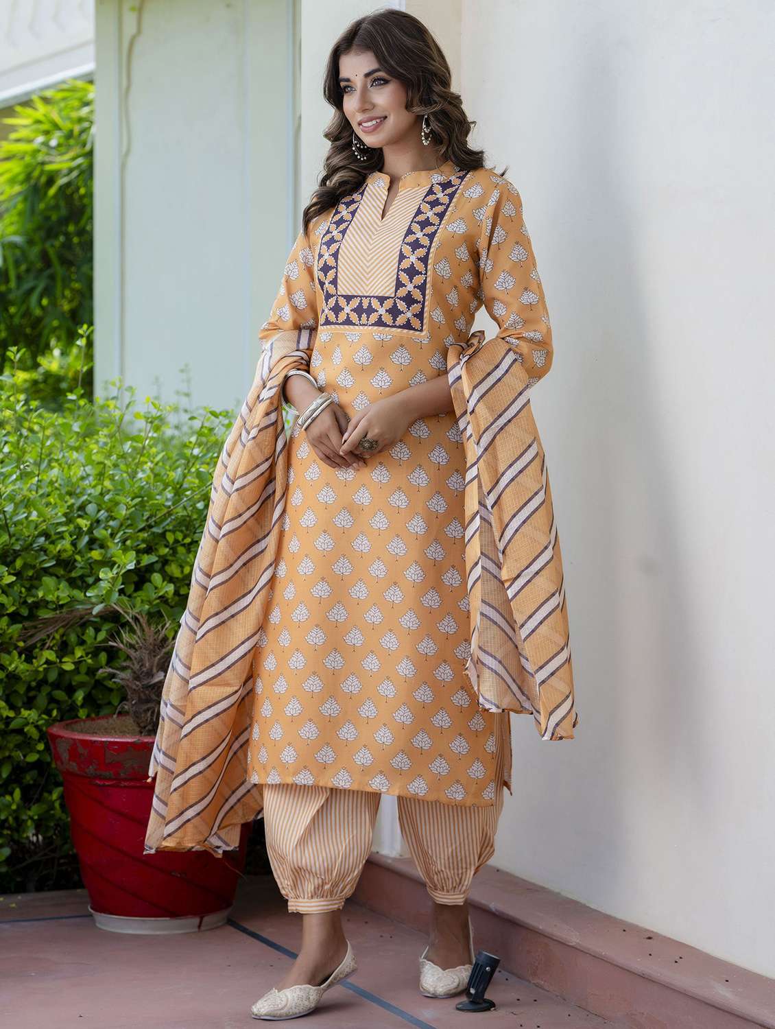 women printed three quarter sleeve kurta salwar with dupatta set - 22392938 -  Standard Image - 2