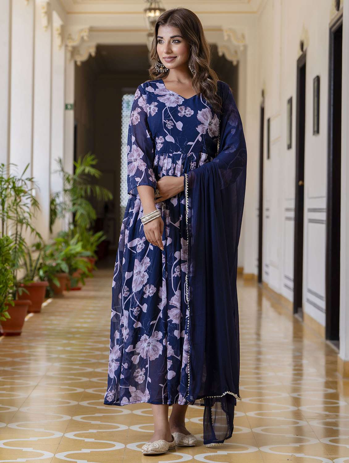 women floral three quarter sleeve kurta dupatta set - 22392996 -  Standard Image - 2