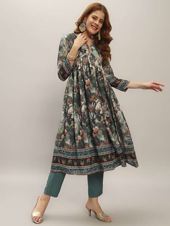 women floral three quarter sleeve kurta pant with dupatta set - 22393045 -  Standard Image - 2