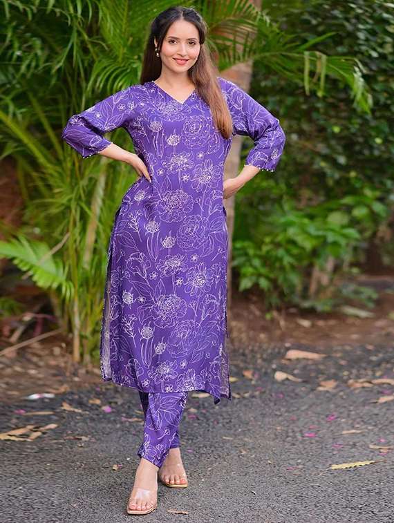women printed three quarter sleeve kurta pant set - 22393440 -  Standard Image - 2