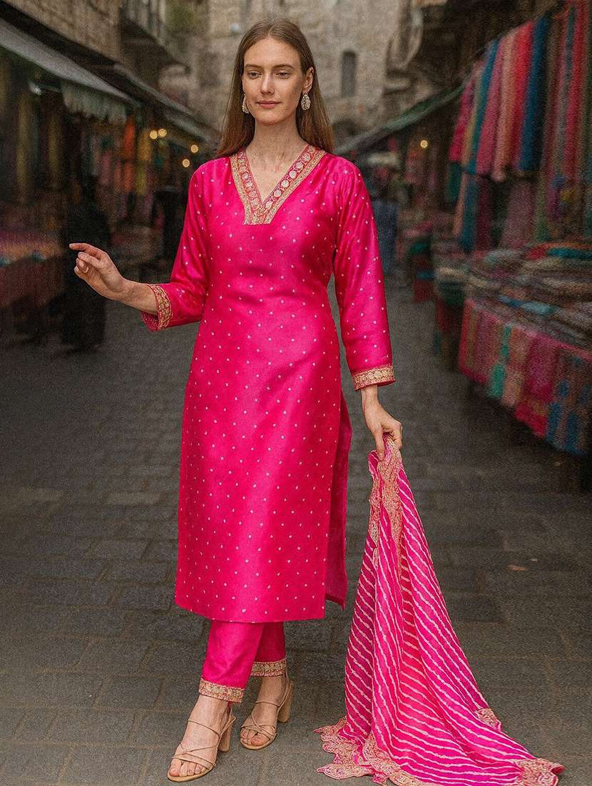 women self design three quarter sleeve kurta pant with dupatta set