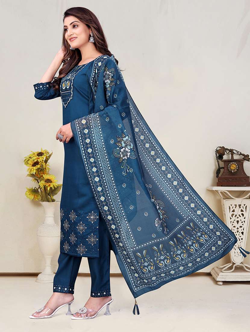 women solid with work three quarter sleeve kurta pant with dupatta set - 22393894 -  Standard Image - 2