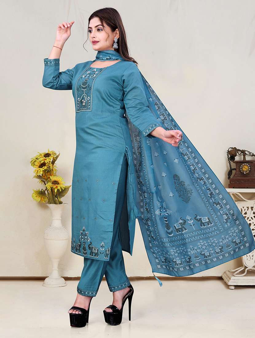 women solid with work three quarter sleeve kurta pant with dupatta set - 22393900 -  Standard Image - 2