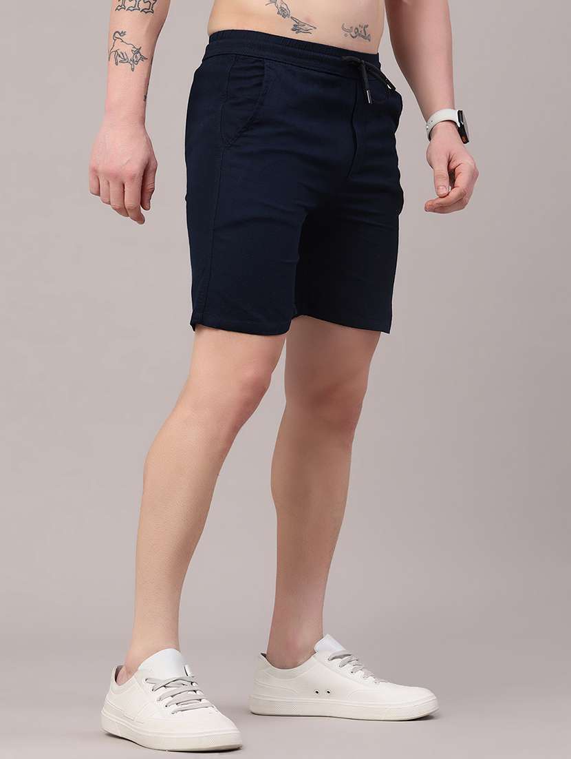 men solid mid rise regular shorts - 22394722 -  Standard Image - 2