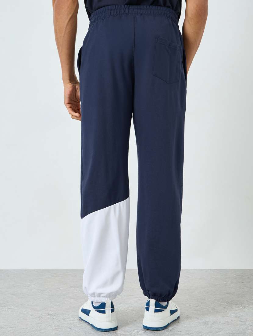men color block mid rise relaxed fit jogger - 22394913 -  Standard Image - 2