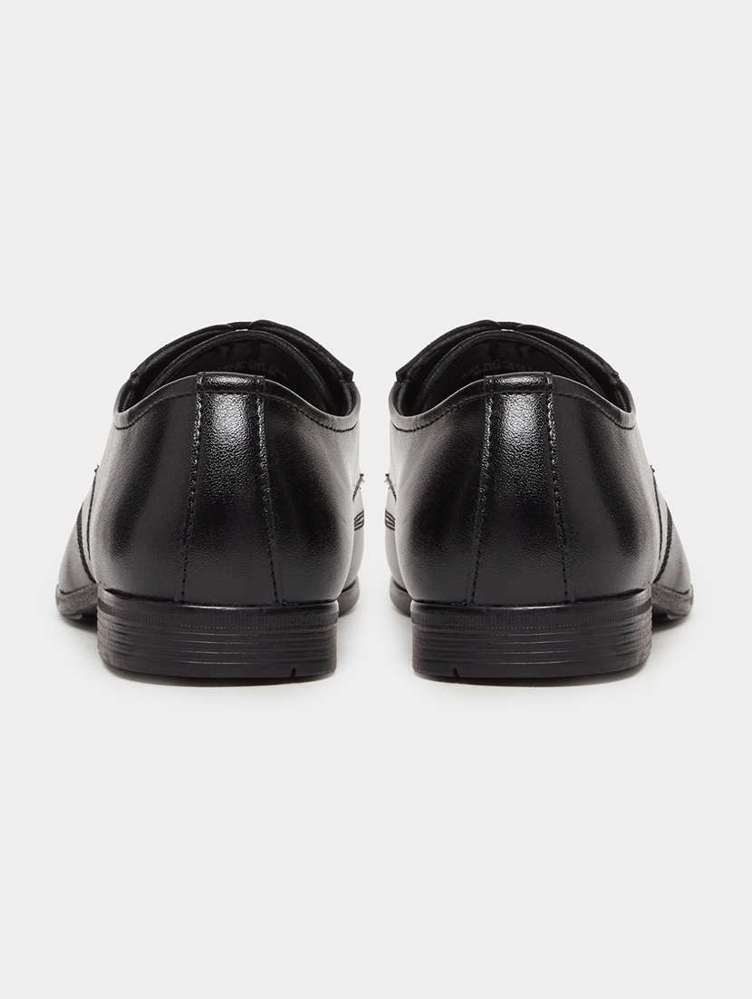 men solid lace up brogues - 22394988 -  Standard Image - 2