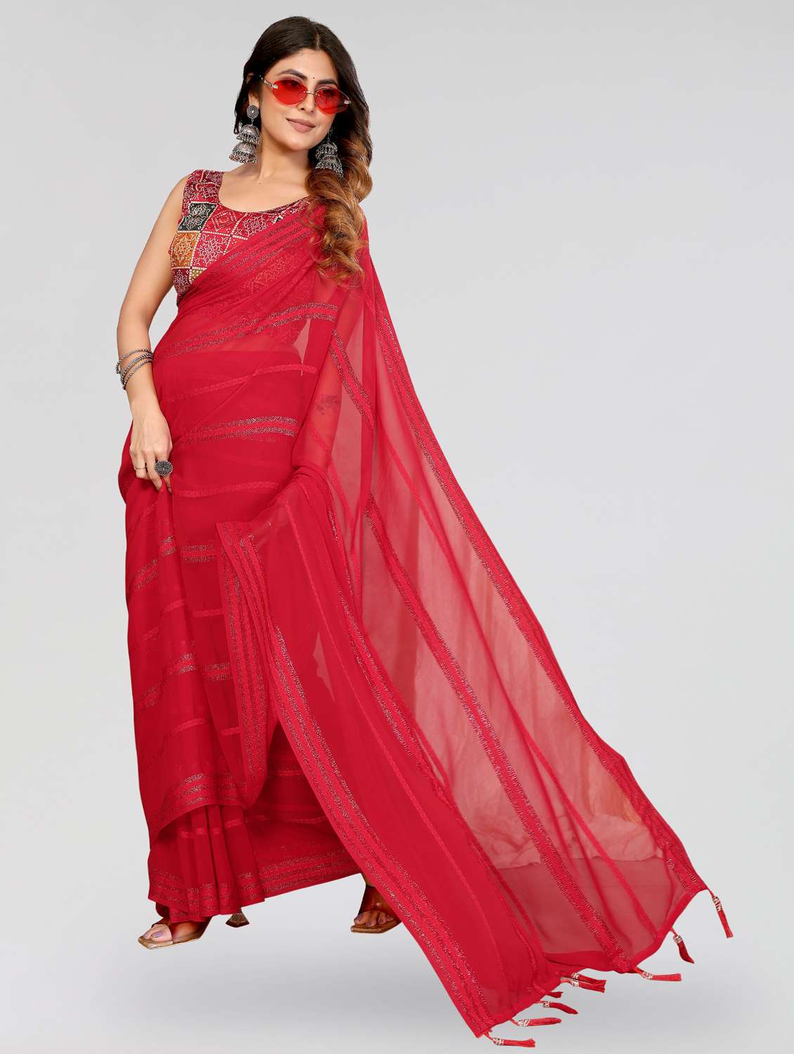 women self design plain saree with blouse - 22395074 -  Standard Image - 2