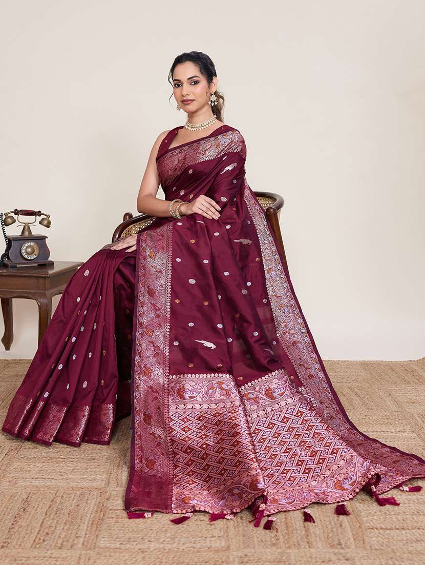 women self design bordered saree with blouse - 22395094 -  Standard Image - 2
