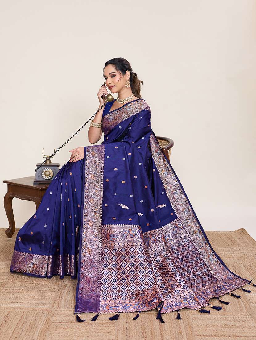 women self design bordered saree with blouse - 22395095 -  Standard Image - 2