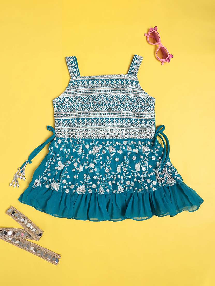 girls embroidered sleeveless kurta palazzo set - 22395722 -  Standard Image - 2