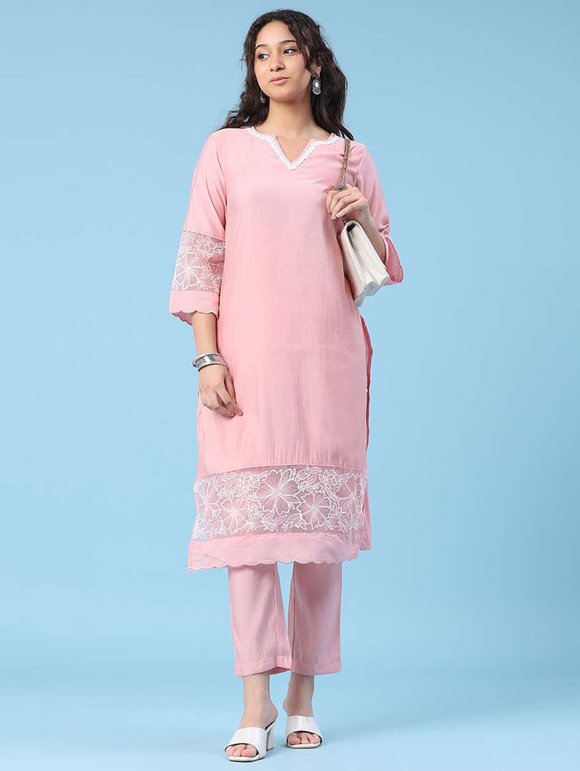 women embroidered three quarter sleeves kurta pant set 