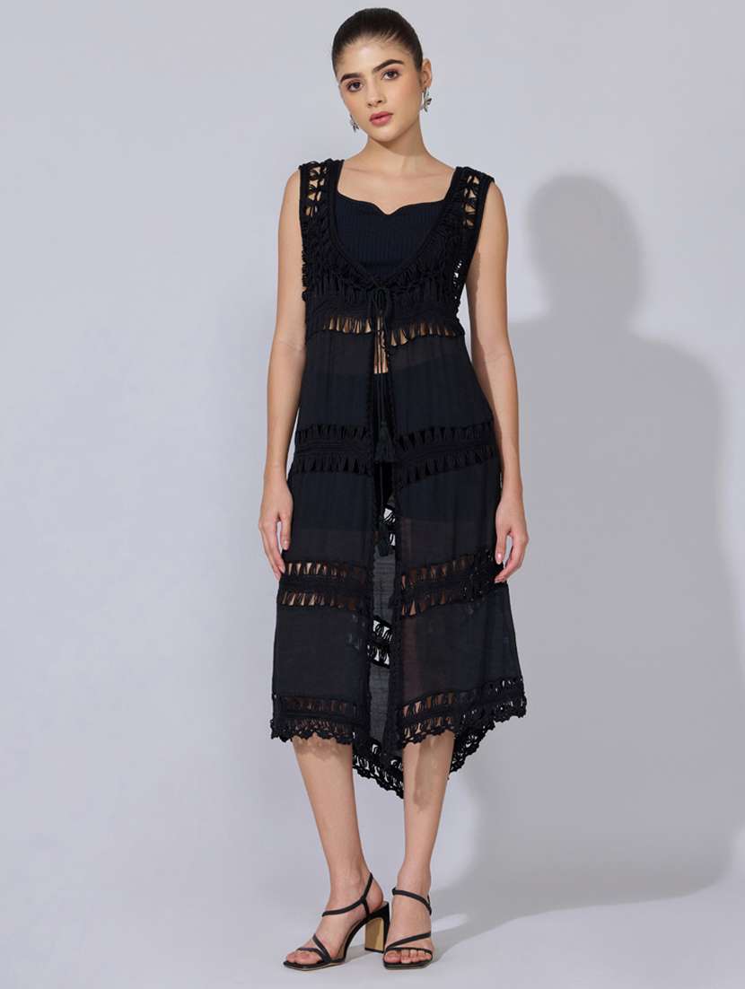 women self designed sleeveless crochet shrug - 22396097 -  Standard Image - 2