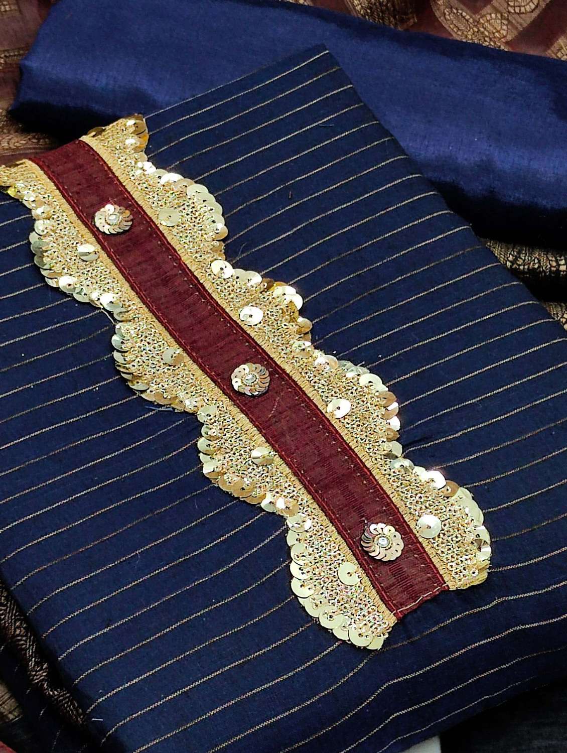 women striped unstitched suit set - 22397125 -  Standard Image - 2