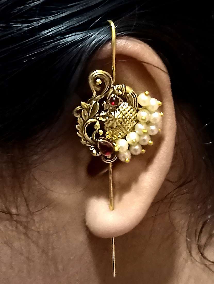 kalamkari kan karnaful ear cuff - 22397771 -  Standard Image - 2