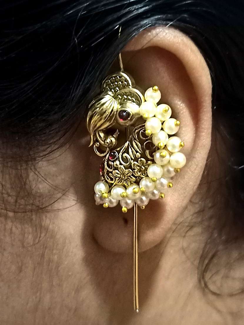 kalamkari kan karnaful ear cuff - 22397775 -  Standard Image - 2