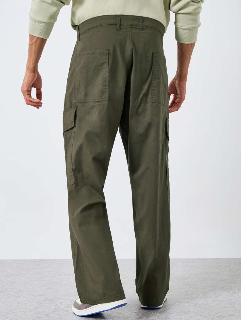 men solid mid rise relaxed fit cargo - 22397951 -  Standard Image - 2