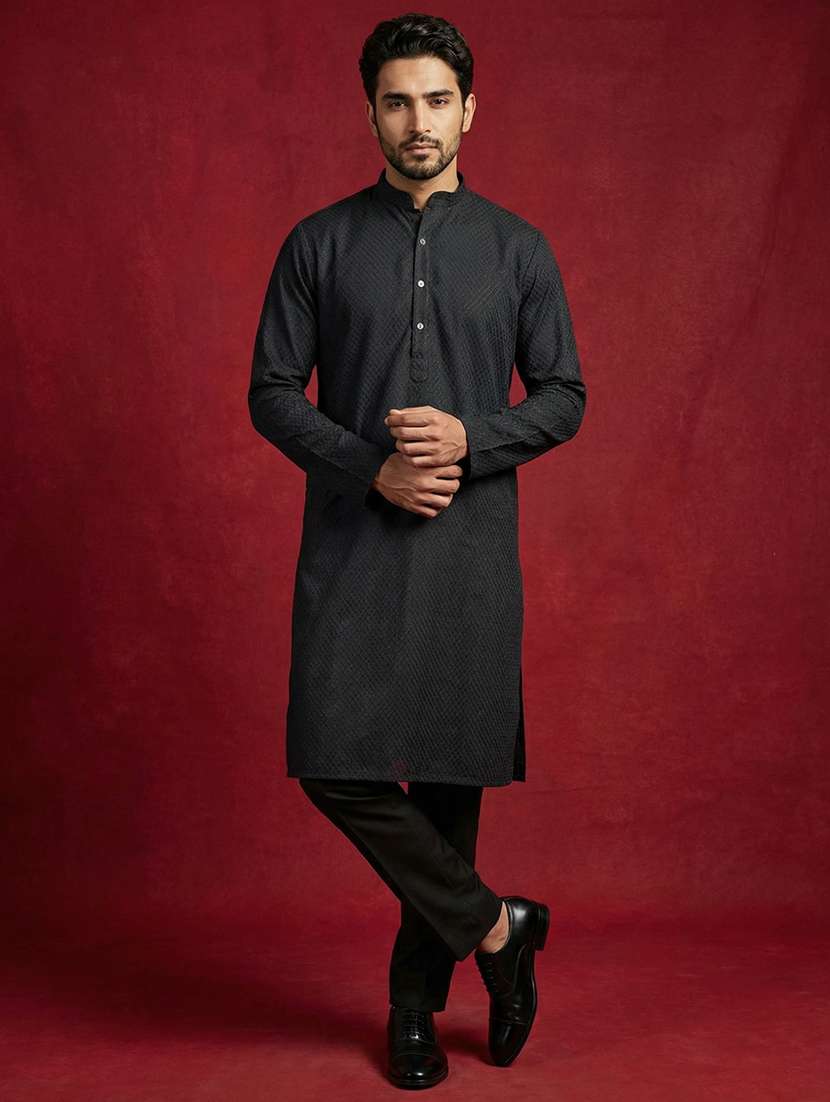 men solid with work mandarin neck kurta pyjama set