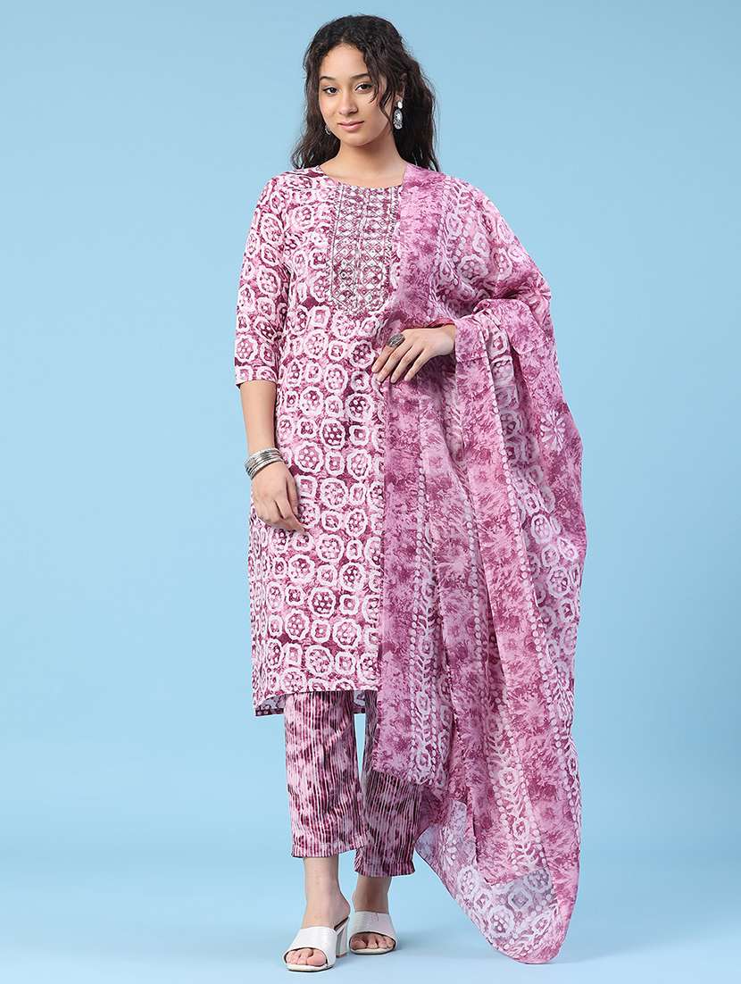 women printed three quarter sleeve kurta pant with dupatta set - 22399564 -  Standard Image - 2