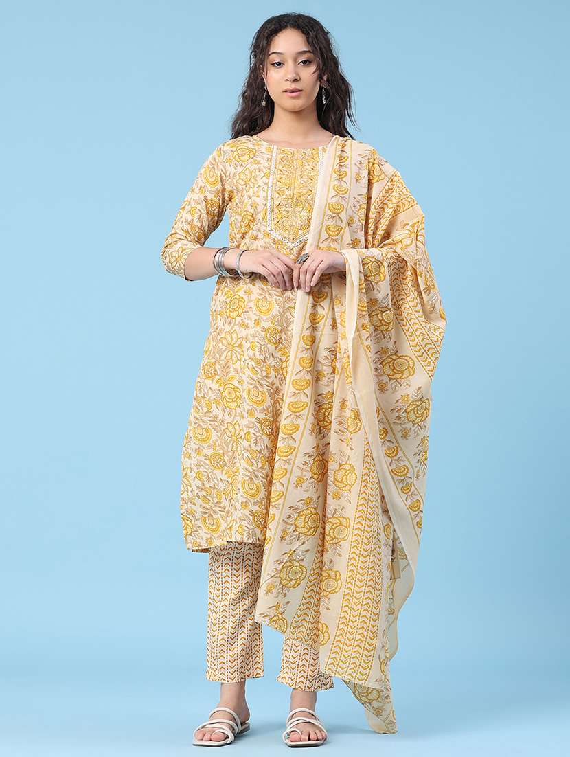 women printed three quarter sleeve kurta pant with dupatta set - 22399573 -  Standard Image - 2