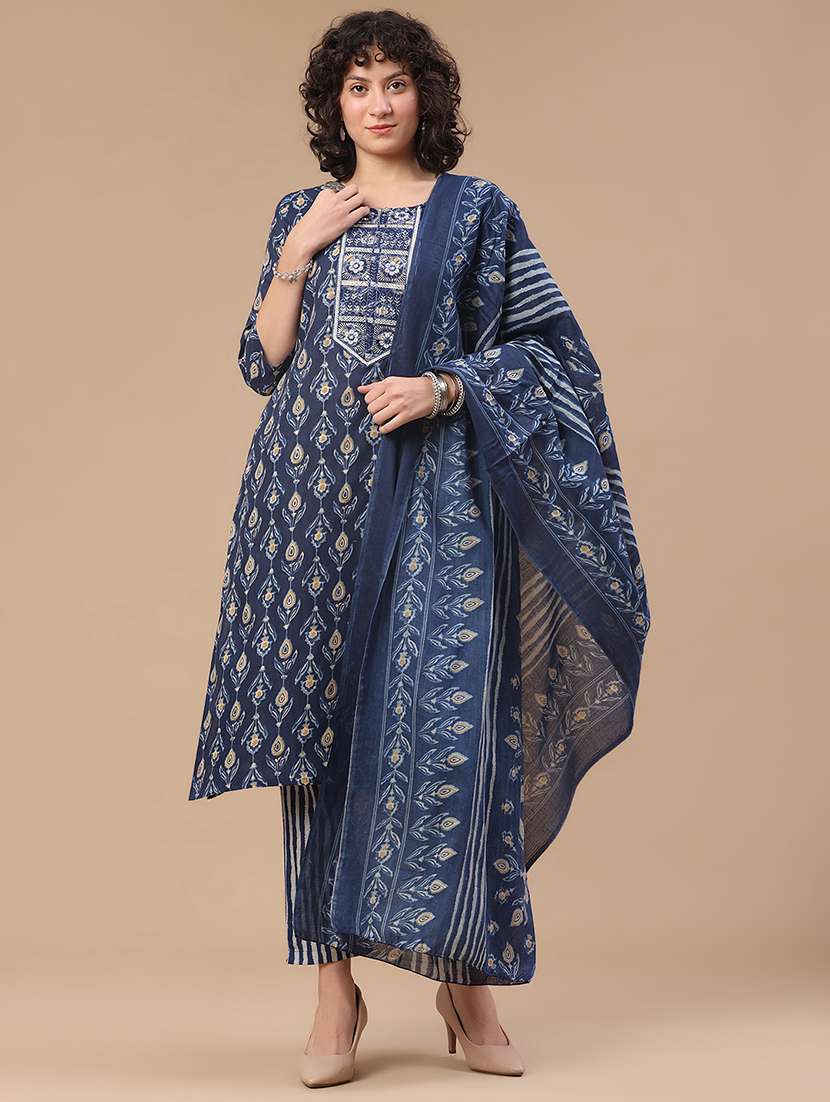 women printed three quarter sleeve kurta pant with dupatta set - 22399591 -  Standard Image - 2