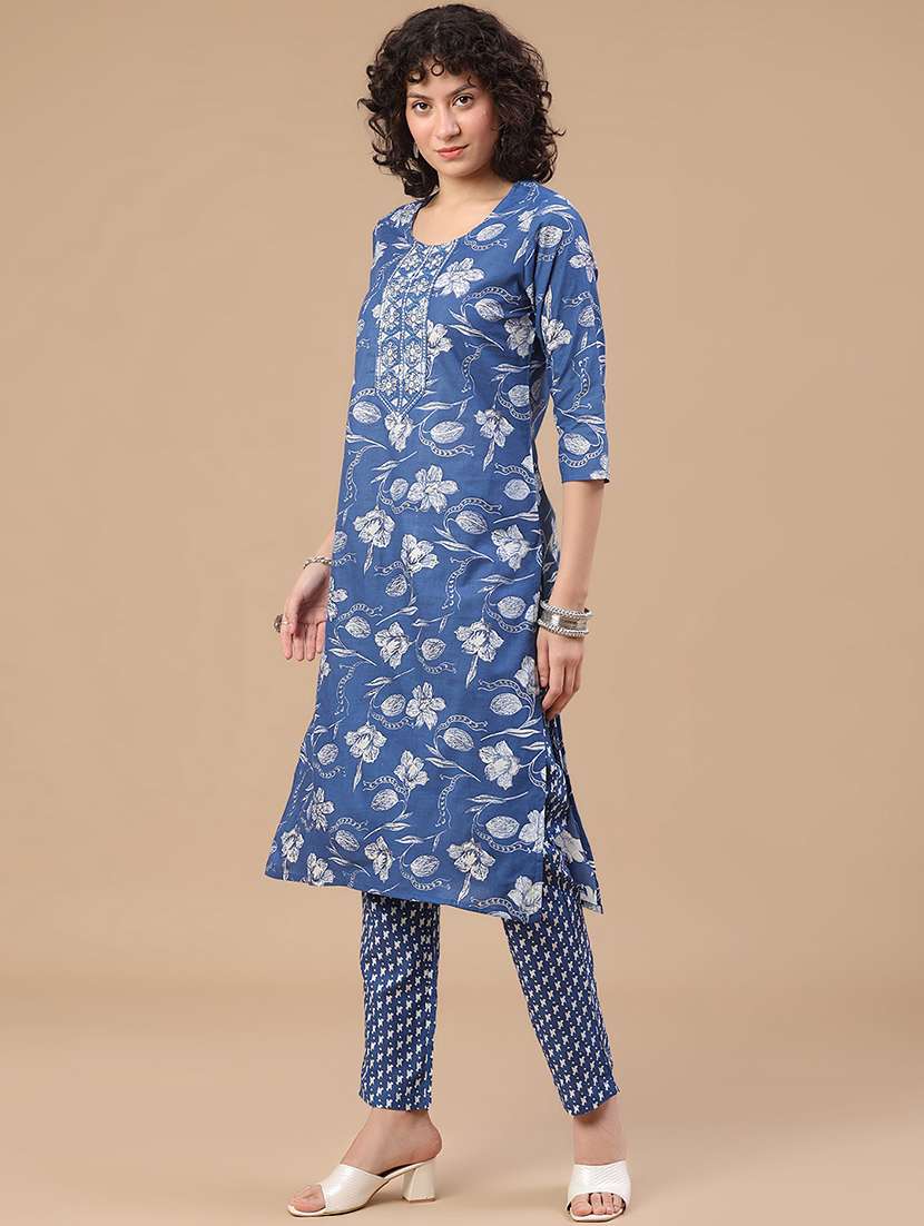 women printed three quarter sleeve kurta pant with dupatta set - 22399592 -  Standard Image - 2