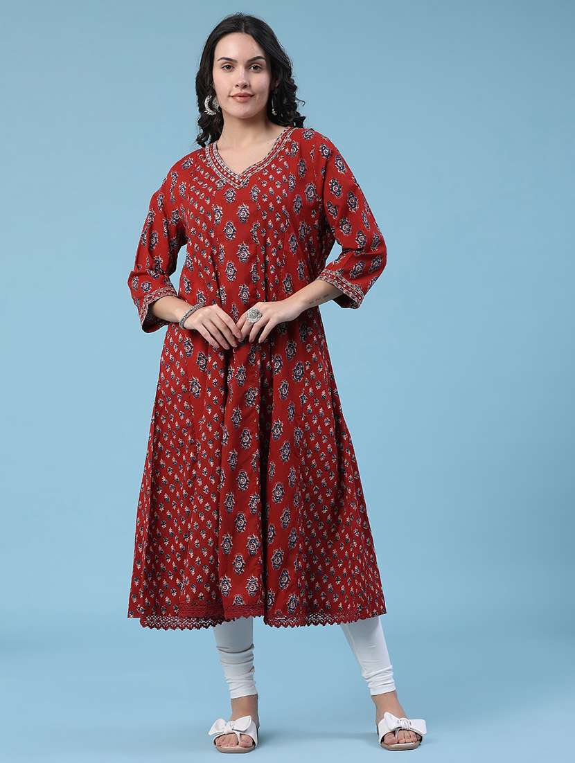 women printed three quarter sleeves flared kurta - 22400664 -  Standard Image - 2