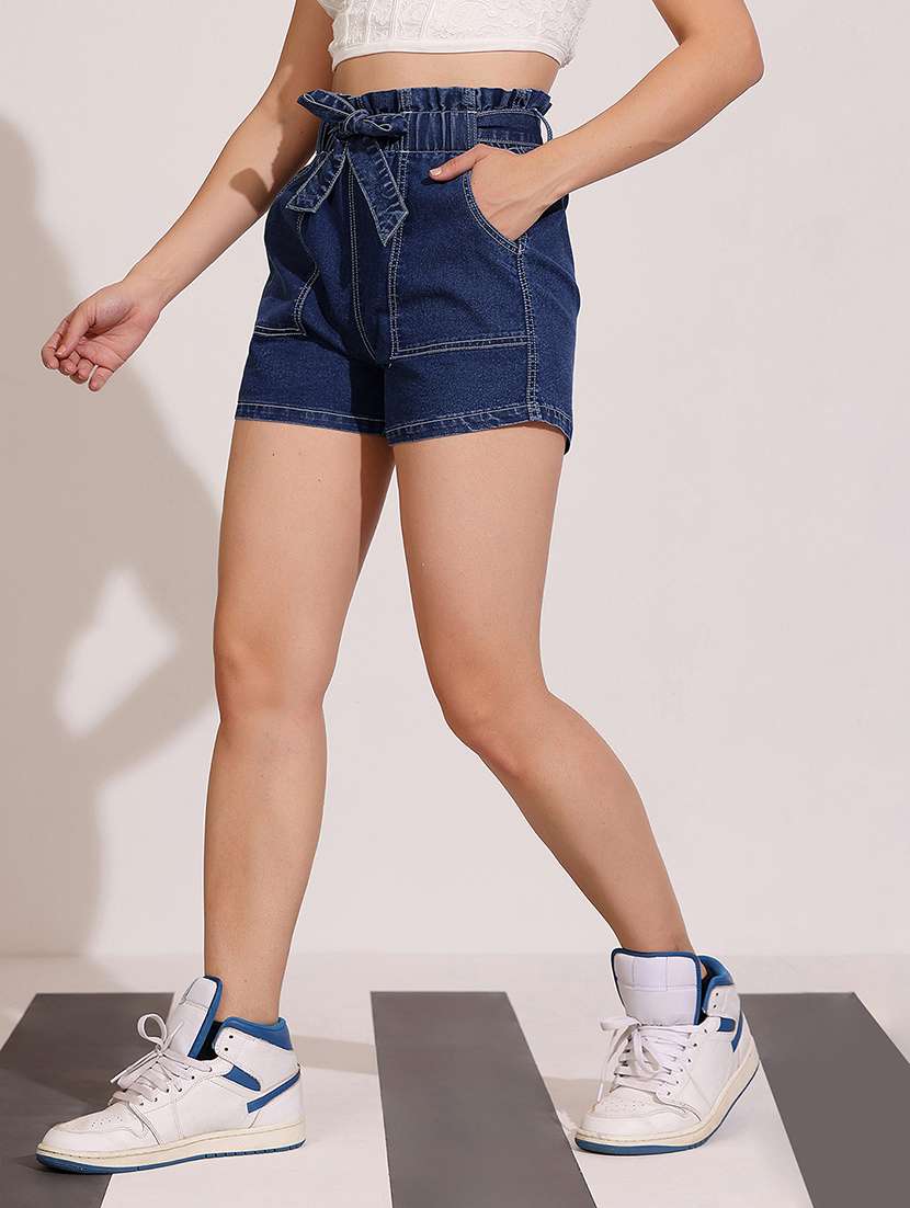 women solid high rise denim shorts