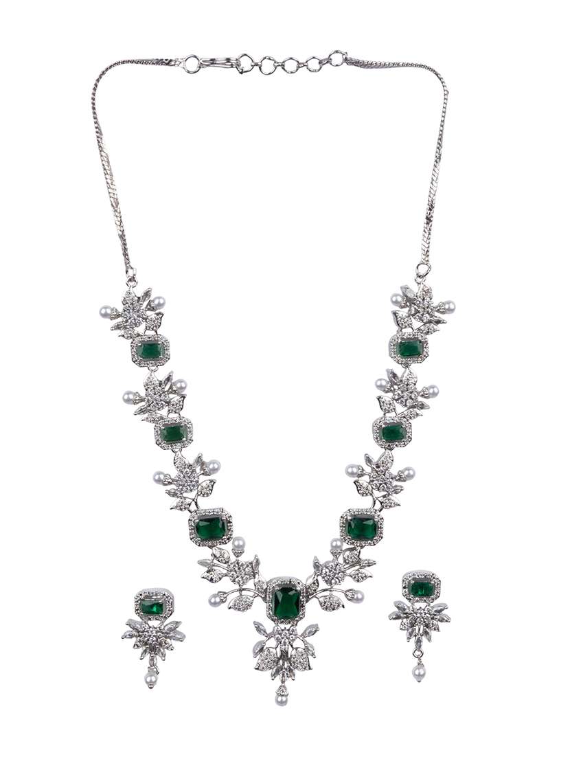 green ad necklace and earring set - 22404098 -  Standard Image - 2