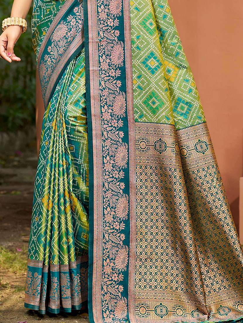 women self design bordered saree with blouse - 22405396 -  Standard Image - 2