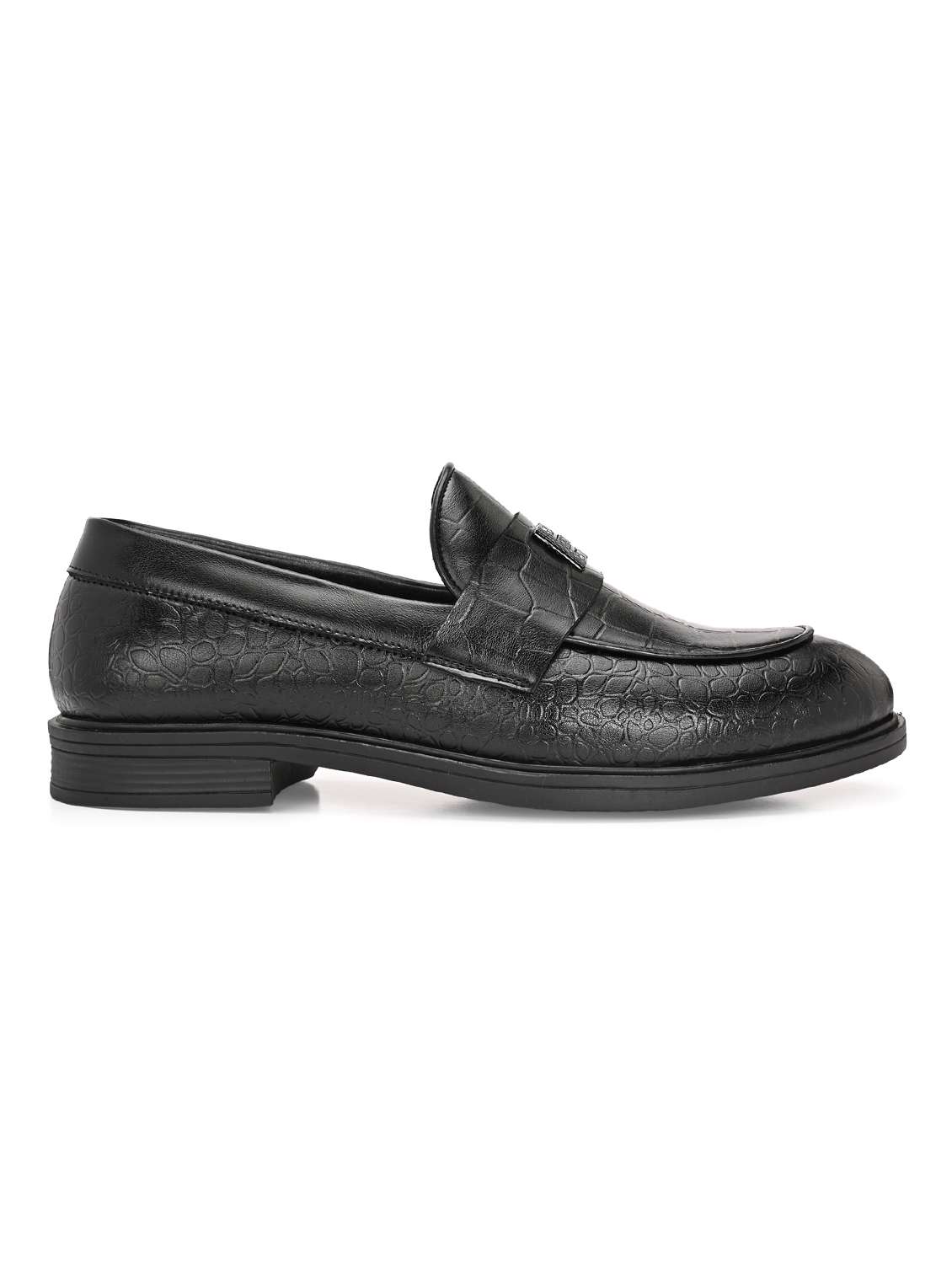men black slip on loafer - 22406499 -  Standard Image - 2