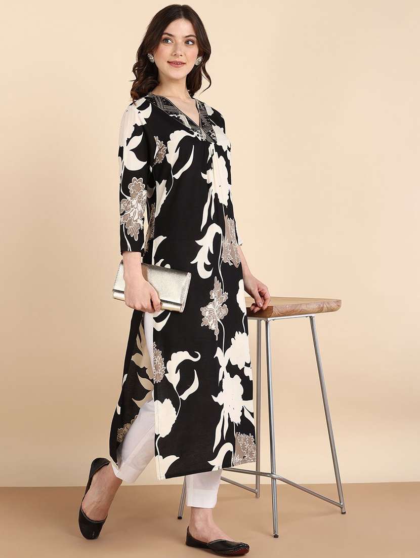women floral three quarter sleeve a-line kurta 