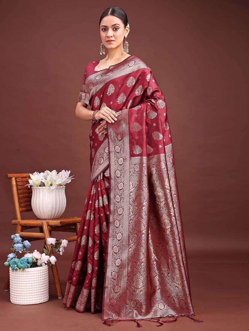 women self design banarasi saree with blouse - 22408132 -  Standard Image - 2