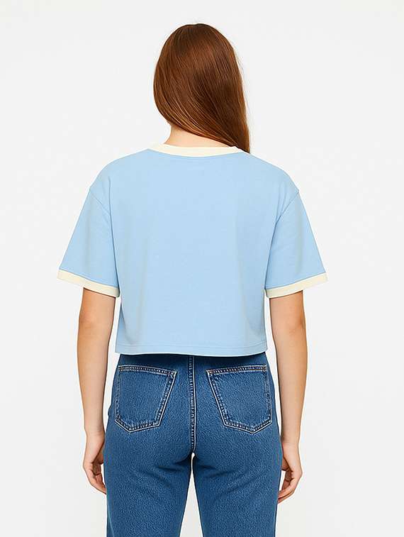 women printed short sleeve crop t-shirt - 22408983 -  Standard Image - 2