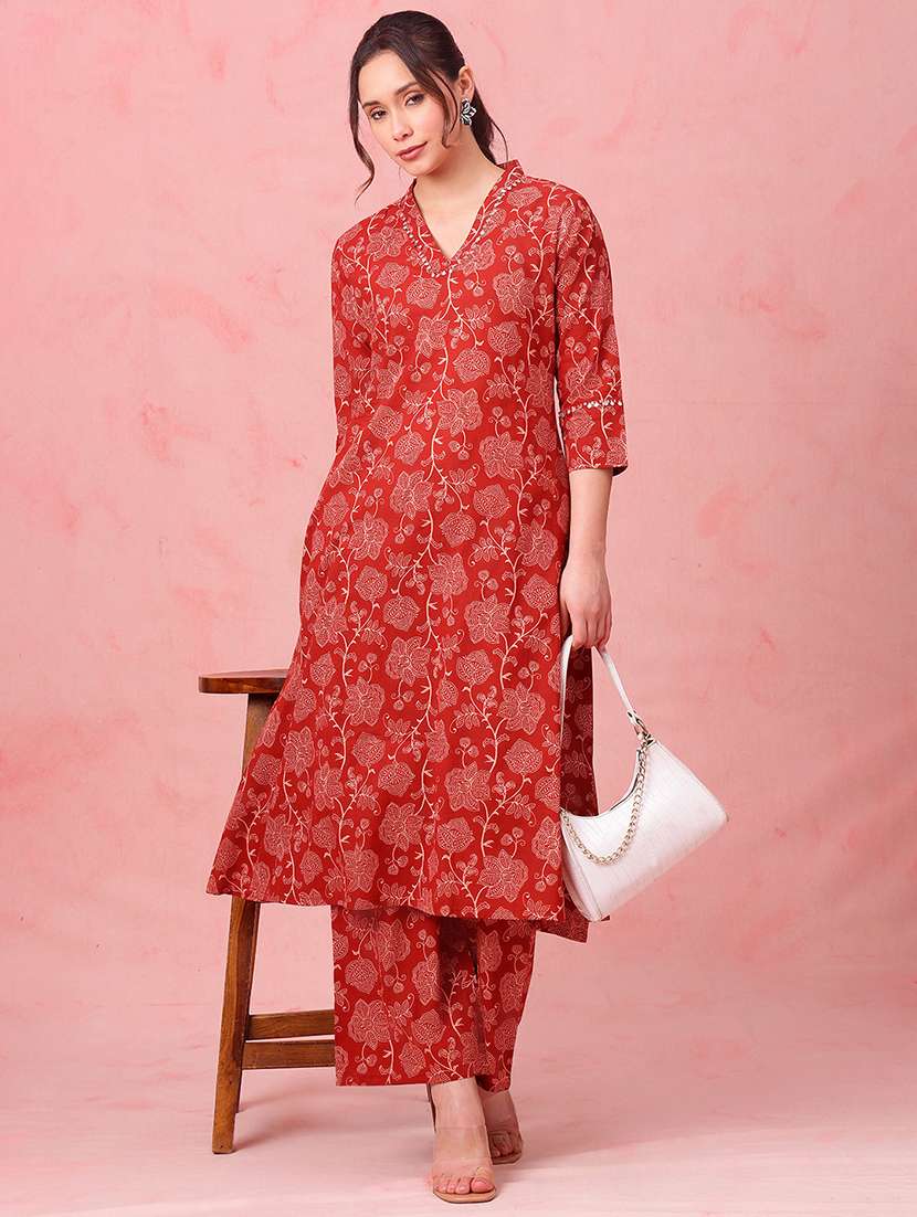 women floral three quarter sleeve kurta palazzo set