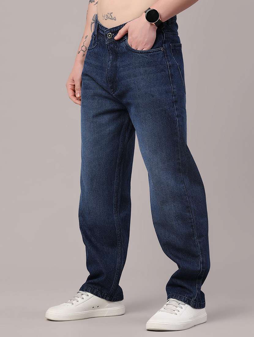 men washed mid rise full length baggy jeans - 22417497 -  Standard Image - 2